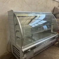 2عدد یخچال شیشه خم در حد نو یخچال بستنی