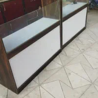 ویترین چوبی