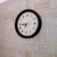 ساعت دیواری