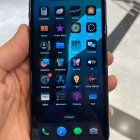 ایفون 128g Xr