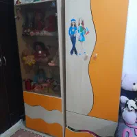 کمد بچه همراه ویترین