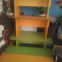 میز و نیمکت چوبی