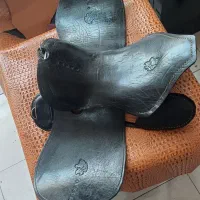 زین و دهنه  اسب