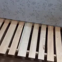 تشک / تخت چوبی
