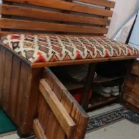 نیمکت جادار از بهترین چوب