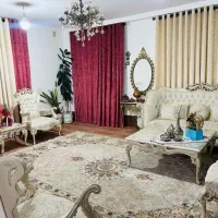 مبل کلاسیک نیم سلطنتی