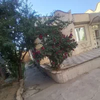 منزل مسکونی به متراژ ۷۲۵ متر سند شش دانگ