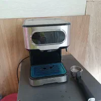 دستگاه اسپرسو درحدد نو باکارتون