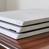 ps4pro سفید صدفی کپیخور+فولبازی+هدفون و کیف|کنسول، بازی ویدئویی و آنلاین|تهران, اکباتان|دیوار