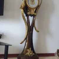 ساعت ایستاده