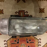 چراغ جلو سمت راننده پژو ۴۰۵ درحد آکبند با راهنما