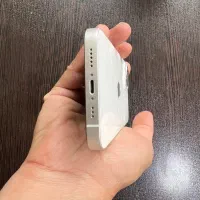 ایفون 13نرمال