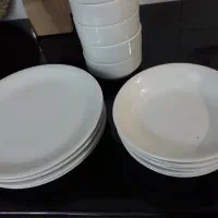 تعدادی ظروف