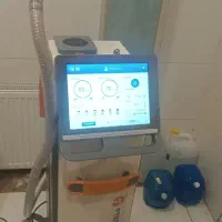 لیزر موهای زاید .روشن کنندگی .فشیال تخصصی