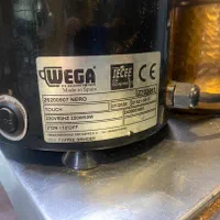 آسیاب قهوه گرایندر برند وگا wega|خردکن، آسیاب، غذاساز|تهران, میرداماد|دیوار