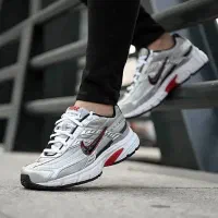 کتونی اورجینال نایک 1000 سایز 43و 44/5