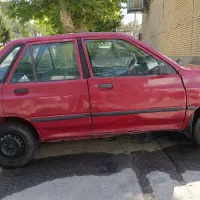 یک دستگاه پراید