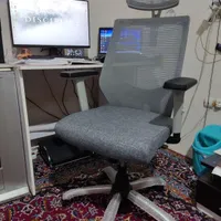 صندلی اداری پشت توری مش