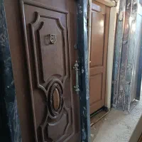 درب چوبی در چوبی دراتاق