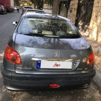 ۲۰۶sd v8 خاکستری