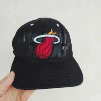 کلاه اورجینال بارکددار MIAMI HEAT