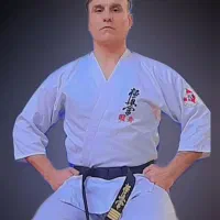 آموزش دفاع شخصی حرفه ای