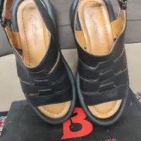 کفش چرم زنانه