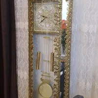 ساعت برنز ایستاده