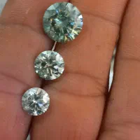 الماس روسی|کلکسیون اشیاء عتیقه|قم, ولیعصر|دیوار