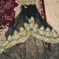 لباس مجلسی‌ دنباله‌دار|لباس|بندر ماهشهر, |دیوار
