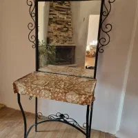 میز اینه دار بسیار زیبا