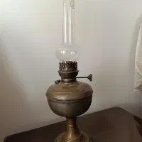 چراغ نفتی قدیمی