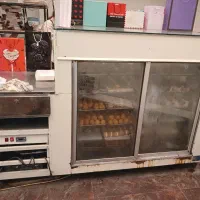 فروش وینرین یخچال شیرینی