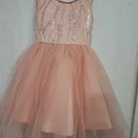 پیراهن دخترانه مجلسی فقط ی بار تن خورده