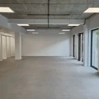 ۱۱۰ متر / خیابان خمینی / دید عالی / پاخور بالا