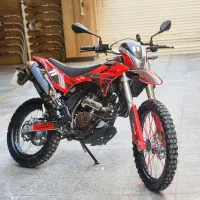 تریل t4|موتورسیکلت|قم, بنیاد|دیوار