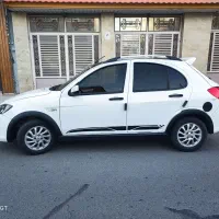 کوییک R اتوماتیک بی رنگ (( اتاق تعویض ))
