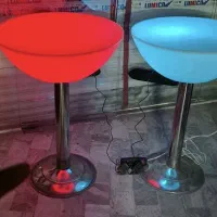 فروش ۲ عدد میز سوارز