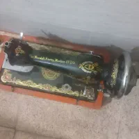 چرخ خیاطی قدیمی دستی