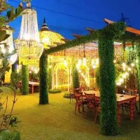 باغ تالار دیزاین شده قصر طلایی