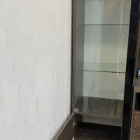 کتابخانه و بوفه