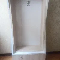 جاکفشی و جا لباسی