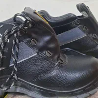 کفش ایمنی|کیف، کفش، کمربند|جم, |دیوار