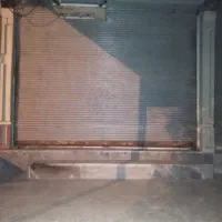 در ب کرکره  ۳ متری  تمیز