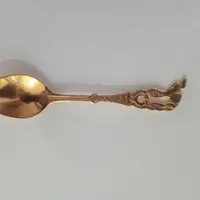 قاشق قدیمی طلایی رنگ ثابت|حراج|گلستان (تهران), |دیوار