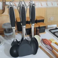 یک تعدادی لوازم کلکسیونی و شیک