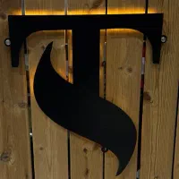 استخدام ادمین تولید محتوا و مدل