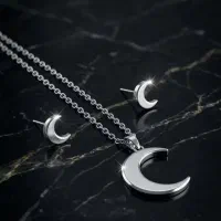 نیم‌ست مدل ماه