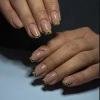 کاشت ناخن|خدمات آرایشگری و زیبایی|محمدیه-قزوین, |دیوار