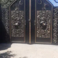 نقاشی ساختمان و درب